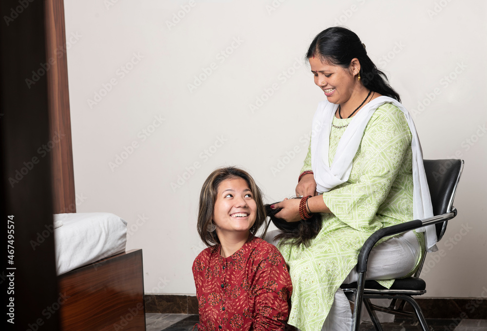 mother and daughter massage porn - nude asian teenager julie cash threesome