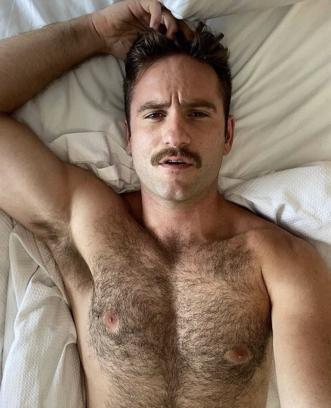 Scruffy Men Nude for biqle darrel chua recommends Scruffy Men Nude