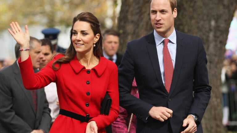 Gorgeous women giving head 4 hentai Kate Middleton Up Skirt peneis pic
