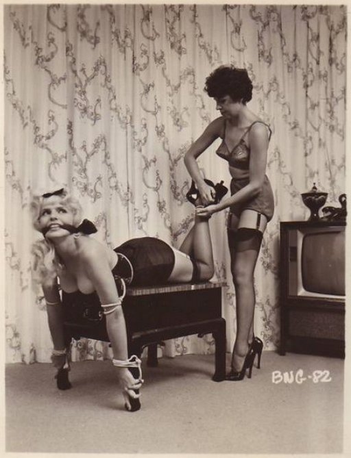 sexiest moms porn adekola abiodun recommends classic bondage pic