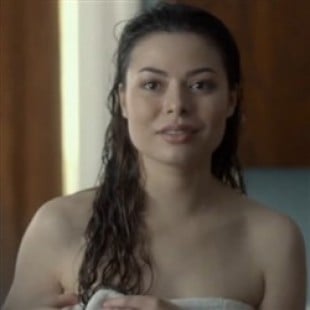 daniel santis like miranda cosgrove leaked nude photo diane fuqua recommends miranda cosgrove leaked nude pic
