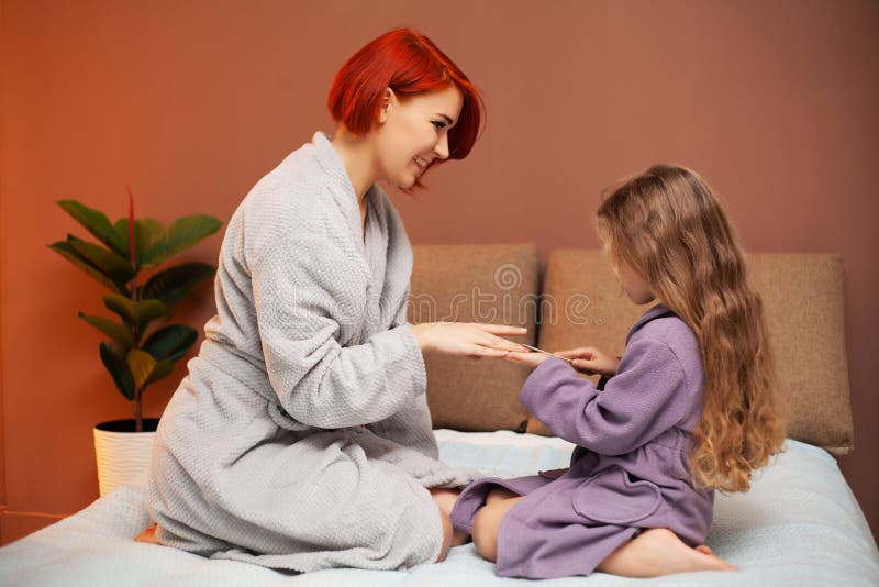 mother and daughter massage porn - kirsten vangsness nude retro spanking videos