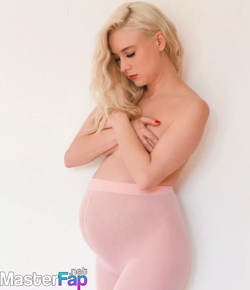 queen rogue onlyfans dale crosier recommends alessandra torresani nude pic