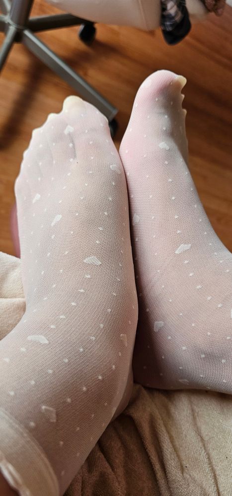 bbw cameltoe christopher nwachukwu recommends Footfetish Daily