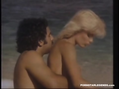 ginger lynn and john holmes - mom photo shoot porn boa hancock henta