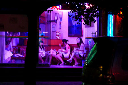 danielle salangsang recommends paraguay hookers pic