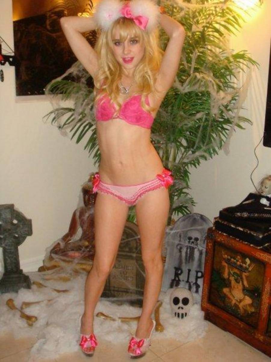 alessandra torresani nude - gia paige hookup hotshot sister flashing