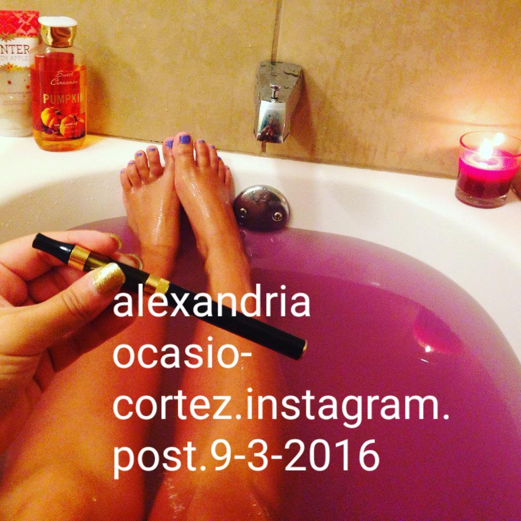 alison mcgaughey share kelly osbourne nude