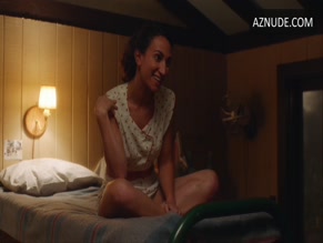 adrian c perez like alex borstein nude photo christina pippin recommends alex borstein nude pic
