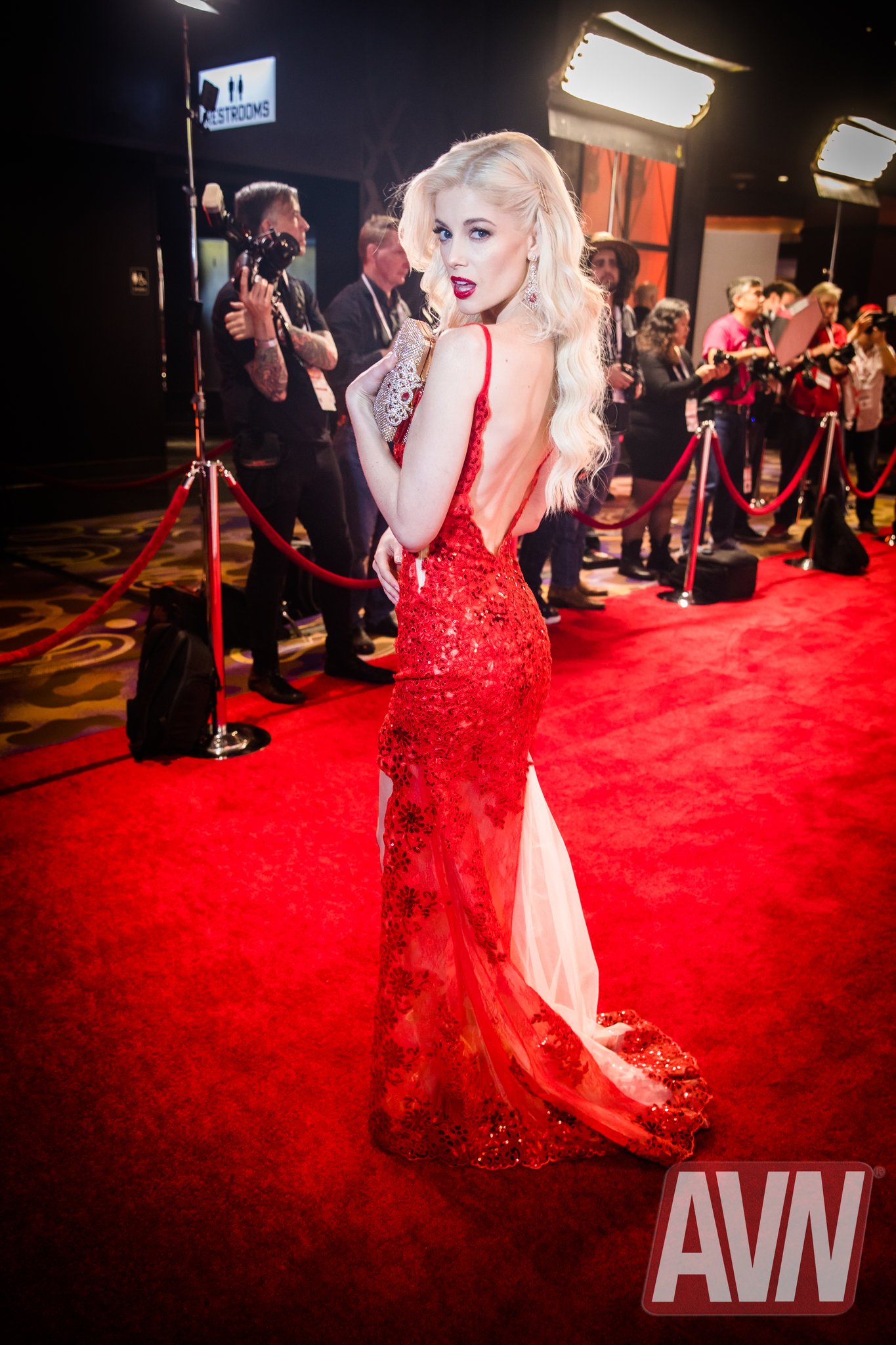 Charlotte Stokely video ricerca bill oakey recommends Charlotte Stokely