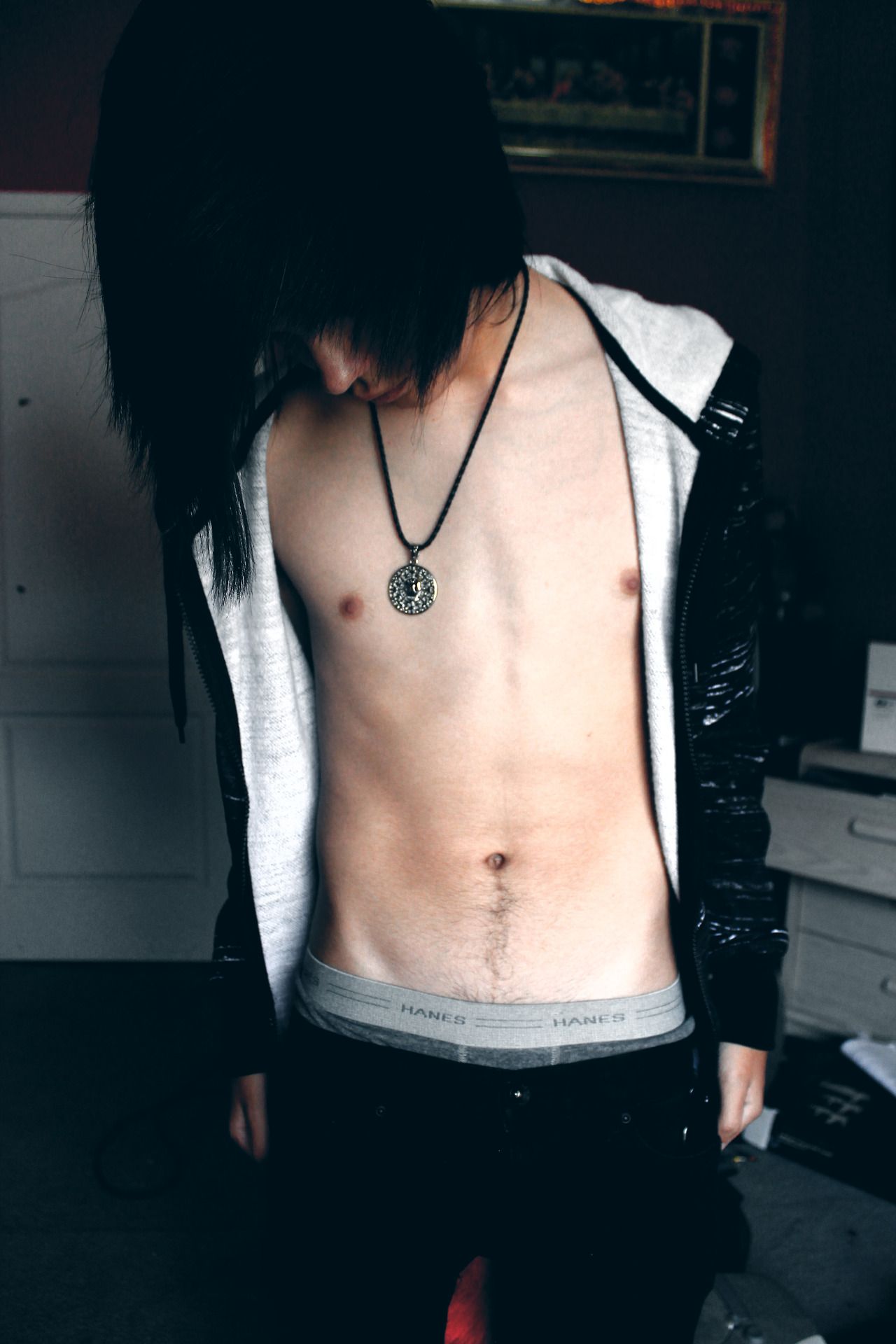emo guy shirtless - naladaddy nude emily bloom lesbian