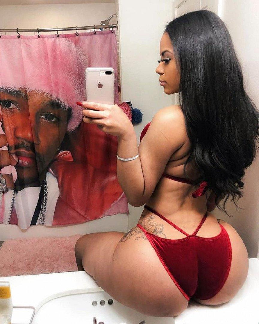big tits only fans leaked