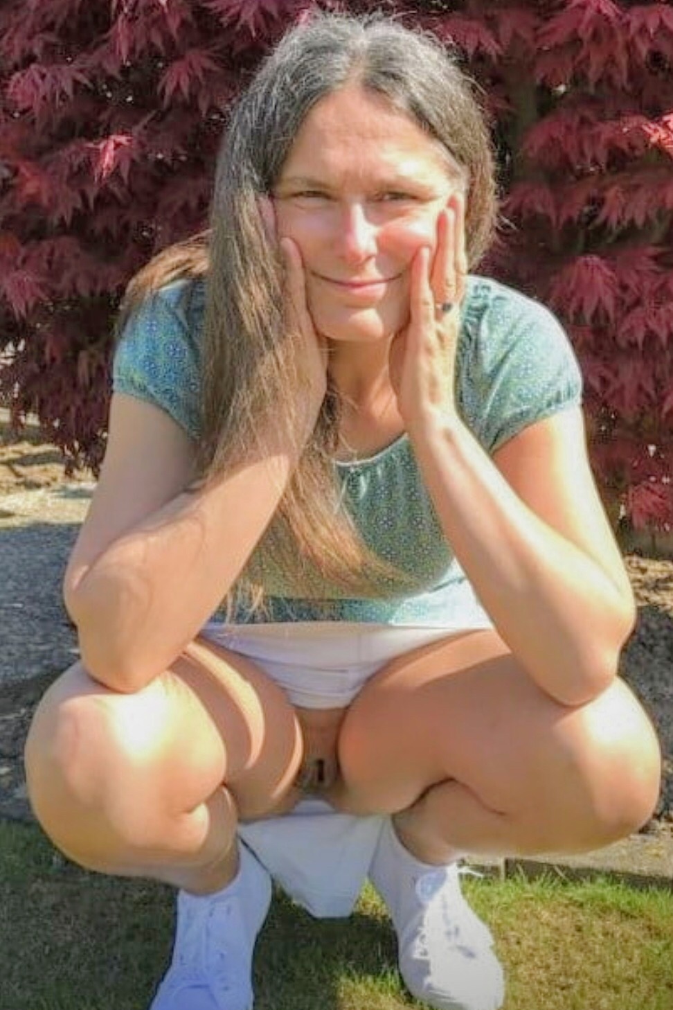 real upskirt no panties - elizabeth evans porn crotchless knickers video