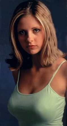 homesex hd ashley nicole cornett recommends Sarah Michelle Gellar Naked