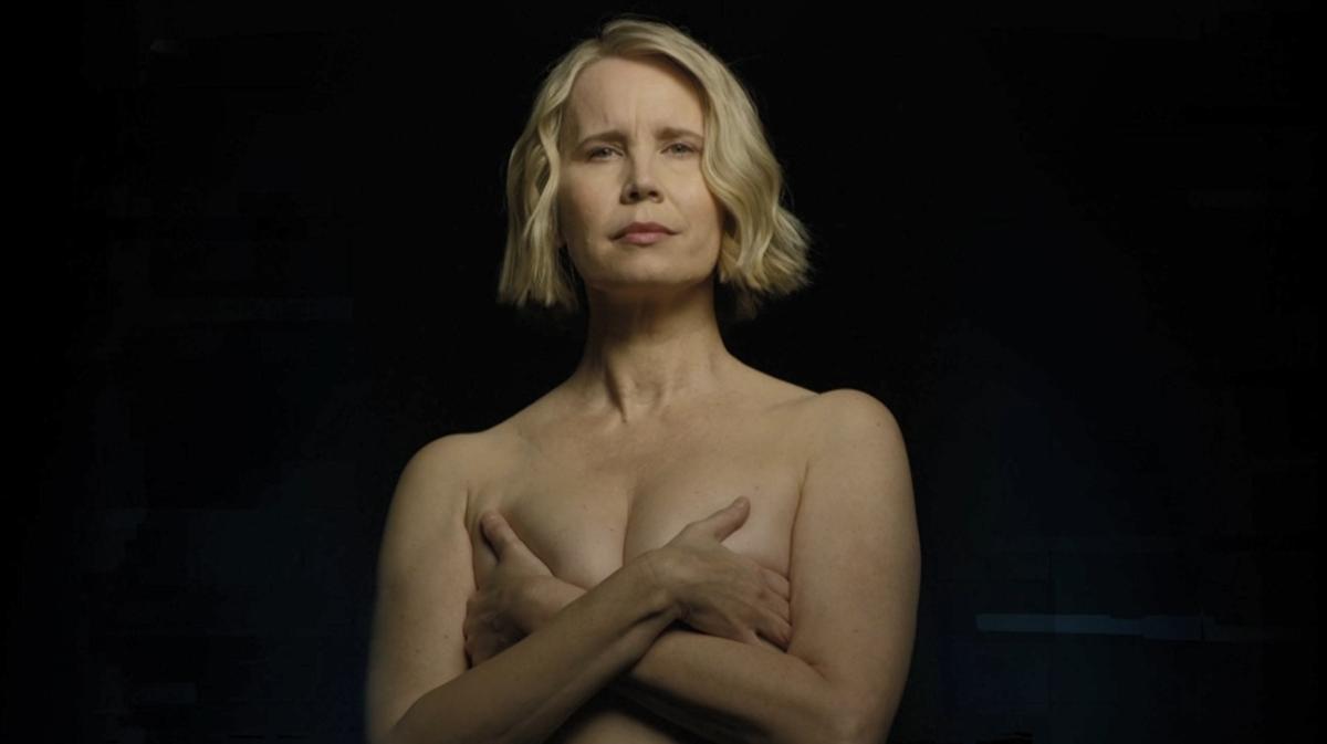 denis mccarthy recommends siri titties pic